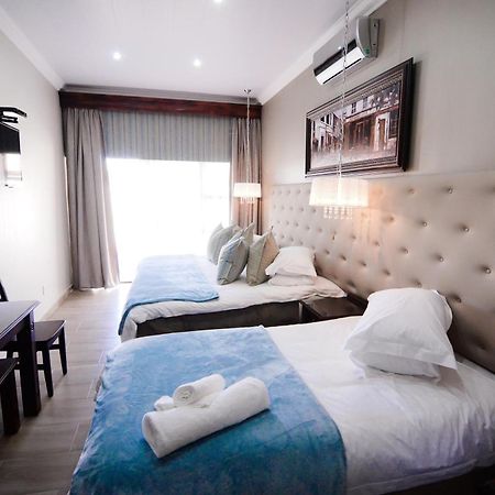Abella Bed And Breakfast Vryburg 外观 照片