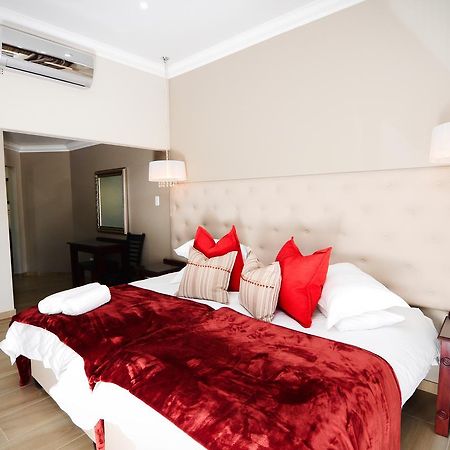Abella Bed And Breakfast Vryburg 外观 照片