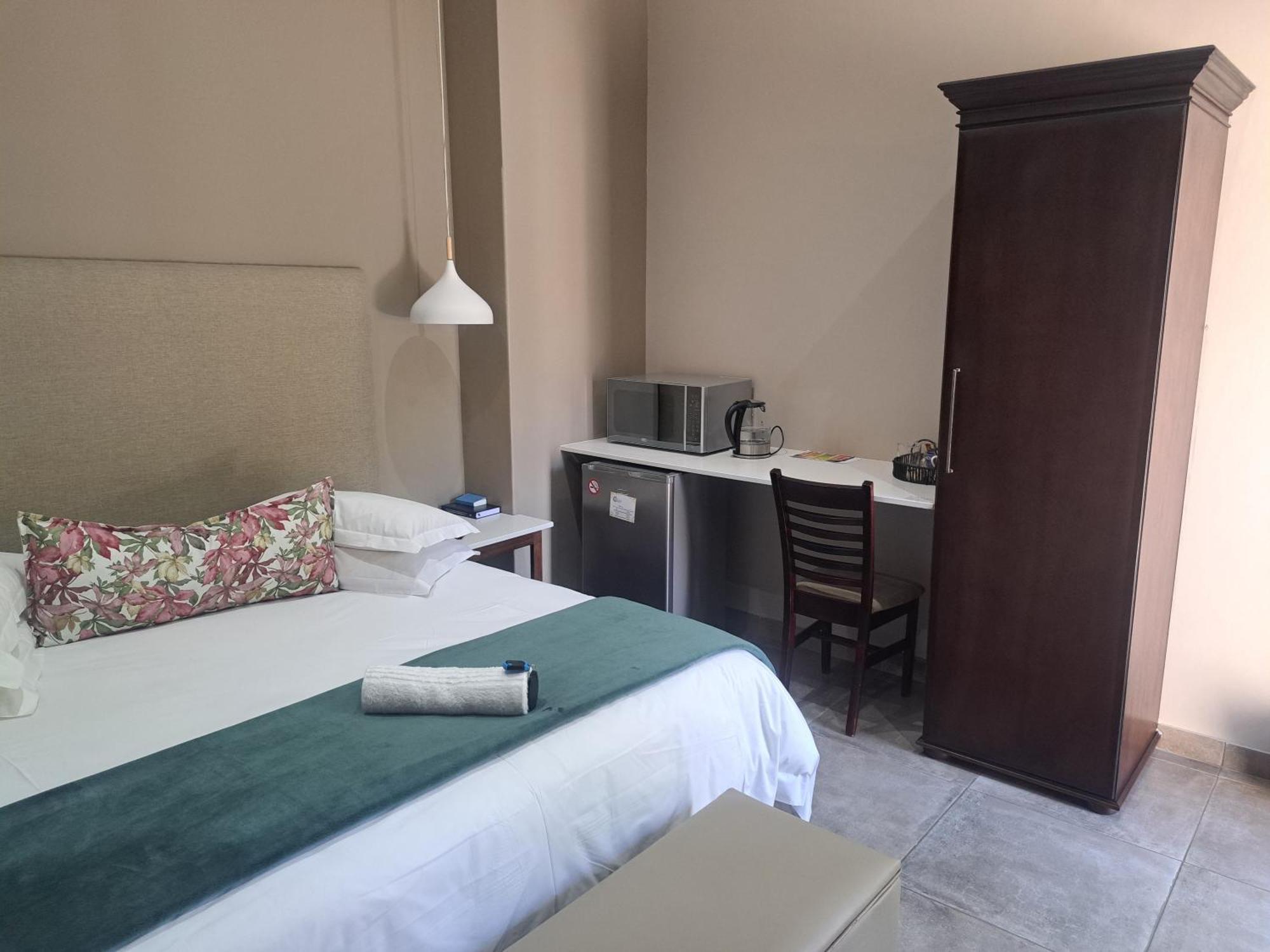 Abella Bed And Breakfast Vryburg 外观 照片